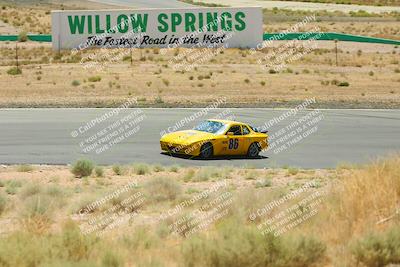media/May-31-2025-CalClub SCCA (Sat) [[2c1a04e1ee]]/Qualifying/Group 6/Turn 4/